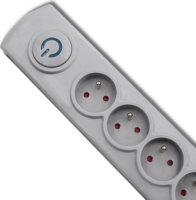 Qoltec 50272 5-ös túlfeszültség védő - elosztó 3m