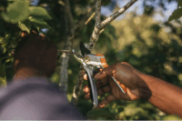 Fiskars Plus Metal P531 mellévágó metszőolló