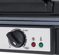 Adler AD 3049 Gofrisütő 1800W - Fekete