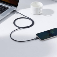 Baseus Crystal Shine Series Fast Charging Data Cable USB-A apa 2.0 - Lightning apa Adat és töltőkábel - Fekete (2m)
