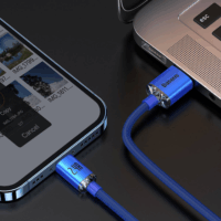 Baseus Crystal Shine Series Fast Charging Data Cable USB-A apa 2.0 - Lightning apa Adat és töltőkábel - Kék (1.2m)
