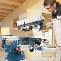 Bosch GTM 12 JL Elektromos gérvágó fűrész + GTA 2600 munkaasztal