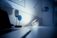 Philips Hue Iris Silver Special Edition 570lm LED Asztali lámpa