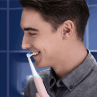 Oral-B iO Series 6 Sensitive Edition Magnetikus Elektromos fogkefe - Rózsaszín
