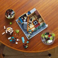 LEGO® Icons: 10297 - Boutique Hotel