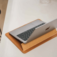 Moshi Muse Macbook Pro 14" (2021) Notebook Sleeve - Barna