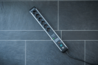 Brennenstuhl Premium-Protect-Line 230V Túlfeszültség védő elosztó 6 aljzatos 3m Fekete/Ezüst