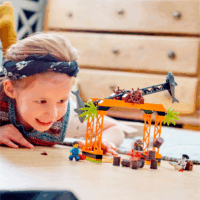 LEGO® City: 60342 - Cápatámadás kaszkadőr kihívás