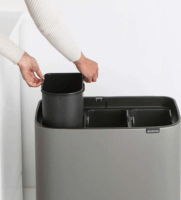 Brabantia 127229 33 literes érintőfedeles rozsdamentes acél szemetes - Szürke