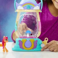 Hasbro My Little Pony: Sunny Starscout Színes játéklámpása