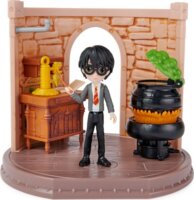 Spin Master Wizarding World Harry Potter - Bájital tanterem