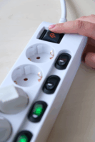 Brennenstuhl 1153110126 Elosztó 6 aljzatos 2m - Fehér