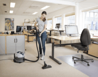 Nilfisk VP 100 Porzsákos porszívó - Szürke