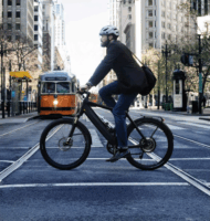 Abus Pedelec 2.0 Ace Kerékpáros Sisak - Fehér (L 56 - 62 cm)