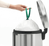 Brabantia NewIcon 30 literes pedálos fém szemetes - Ujjlenyomatmentes matt acél