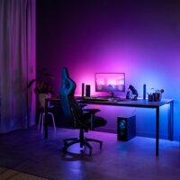 Philips Hue Play Gradient PC 32-34' Beltéri LED szalag 1,16m - RGBW