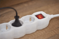 Emos P1622 250V Elosztó 6 aljzatos 2m - Fehér