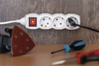 Emos P1325R 250V Elosztó 3 aljzatos 5m - Fehér