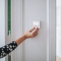 Bosch Smart Home Room Thermostat II Okos Szoba termosztát