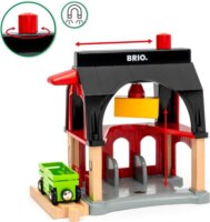 BRIO World Istálló kocsival - kiegészítő vonatpályához