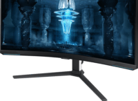 Samsung 32" Odyssey Neo G8 G85NB Ívelt Gaming Monitor