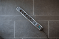Brennenstuhl Premium-Protect-Line 230V Túlfeszültség védő elosztó 6 aljzatos 3m - Fekete/Szürke