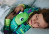 Nightbuddies Ally teknős altatóplüss figura - 34 cm