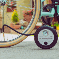 M.N.C 55806 Hordozható 12V Autós Kompresszor