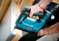 Makita DBN500ZJ Akkus Szögbelövő (Akku és töltő nélkül)