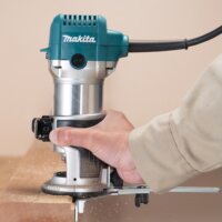 Makita RT0702CX2J Felsőmaró Élmaró készlet kofferben (710W / 6-8mm)