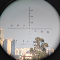 Levenhuk Army 12x50 Binokuláris Távcső irányzékkal - Sötétzöld