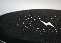 Xblitz IC200 Vezeték nélküli töltő - Feket (10W)