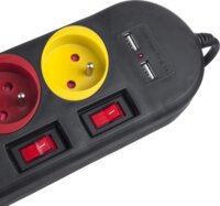 Maclean 250V elosztó 4 aljzatos 1.5m - Fekete