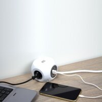 ACT AC2405 Túlfeszültségvédő elosztó 3 aljzatos 1,5m - Fehér