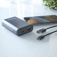 Intenso A10000 Powerbank 10000mAh (1.5-3A / 5-12V) - Fekete