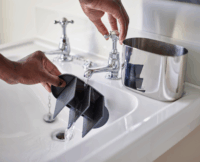 Joseph Joseph EasyStore Luxe Fogkefe tartó