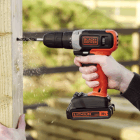 Black & Decker BCD001C1-QW Akkumulátoros fúró-csavarozó