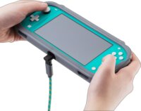 Snakebyte Charge:Cable USB-A / USB-C kábel 2,5m - Zöld/Sárga (Switch, Switch Lite, Switch Oled)