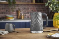 Russell Hobbs 26382-70 Groove 1.7L Vízforraló - Szürke