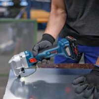 Bosch GNA 18V-16 E Professional Solo Akkumulátoros lyukasztó (Akku és töltő nélkül)