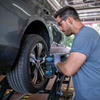 Bosch GDS 18V-330 HC Professional Akkumulátoros ütvecsavarozó