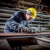 Metabo GVB 18 LTX BL 11-28 Akkus egyenescsiszoló + metaBOX 145 L (akku és töltő nélkül)