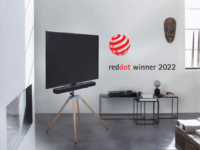 One For All WM 7476 32"-70" Quadpod univerzális TV állvány - Barna (1 kijelző)