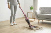 Sencor SVC 0604RD Porzsák nélküli álló porszívó - Piros