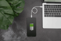 Digitus DB-600109-010-W USB-C apa - Lightning apa 2.0 Adat és töltőkábel - Fehér (1m)
