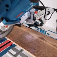 Bosch GCM 305-216 D Professional Gérvágó fűrész