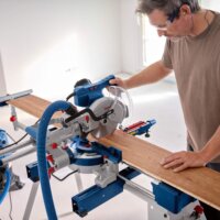 Bosch GCM 305-216 D Professional Gérvágó fűrész
