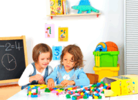 Fischertechnik 533781 fischerTiP 300 darabos Kézműves alkotó készlet