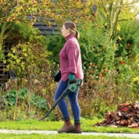Bosch UniversalLeafBlower 18V-130 Akkumulátoros Lombfúvó
