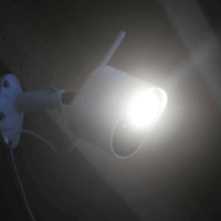 Toucan TSLC10WU IP Kompakt Okos kamera Lámpával